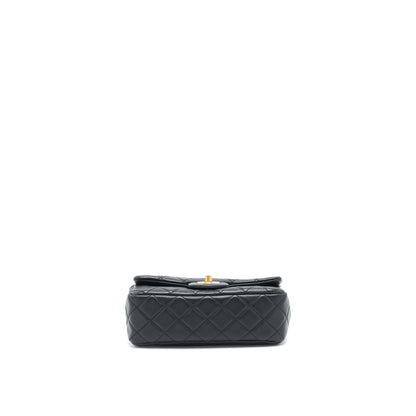 Chanel 22C pearl Crush Mini rectangular Flap Bag Lambskin Black