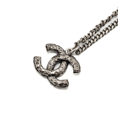 Chanel cc logo necklace crystal/pearl ruthenium hardware