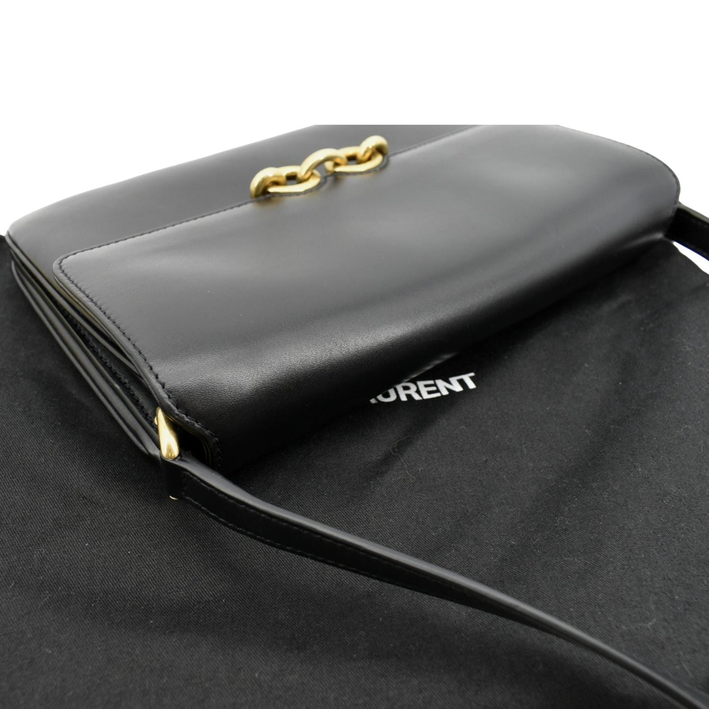 YVES SAINT LAURENT Le Maillon Smooth Leather Shoulder Bag Black