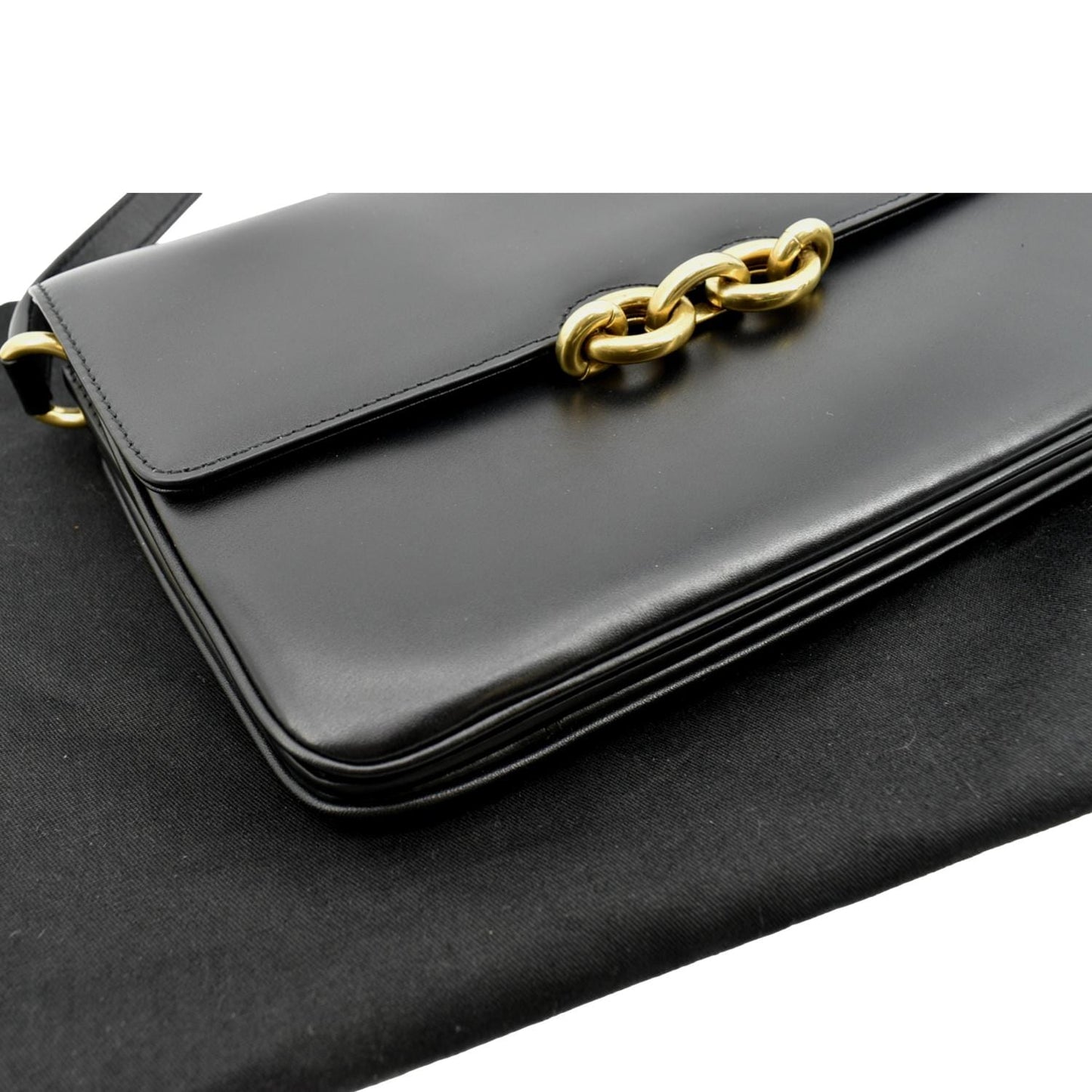 YVES SAINT LAURENT Le Maillon Smooth Leather Shoulder Bag Black