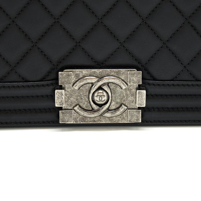 Chanel medium boy black Lambskin Ruthenium