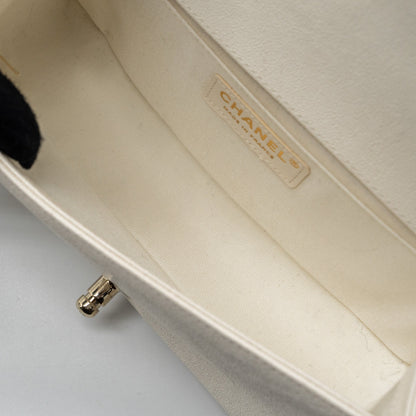 CHANEL MEDIUM LE BOY CAVIAR WHITE L