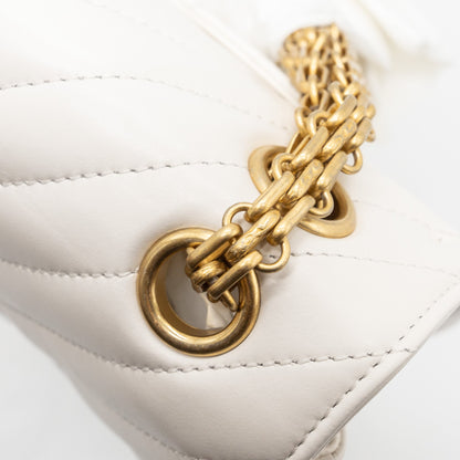 Chanel mini chevron 2.55 reissue flap bag calfskin white  (microchip)