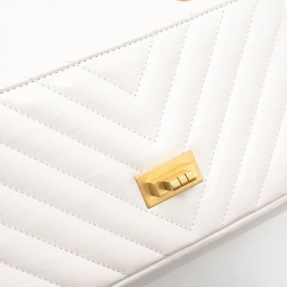 Chanel mini chevron 2.55 reissue flap bag calfskin white  (microchip)