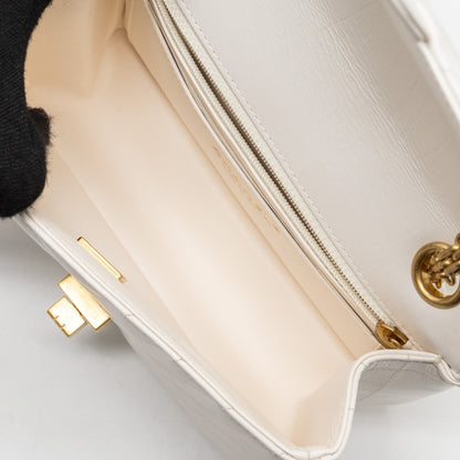 Chanel mini chevron 2.55 reissue flap bag calfskin white  (microchip)