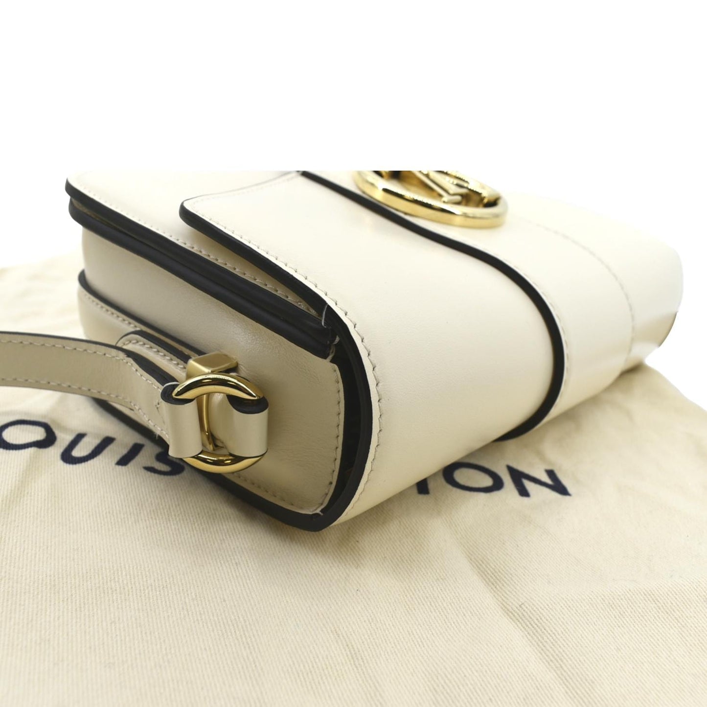 LOUIS VUITTON Pont 9 Calfskin Leather Shoulder Bag Creme