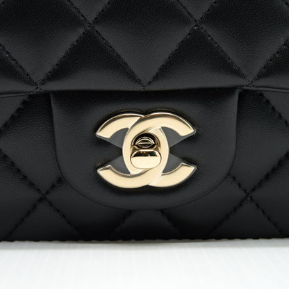 Chanel 21K top handle mini Rectangular flap Bag Black L