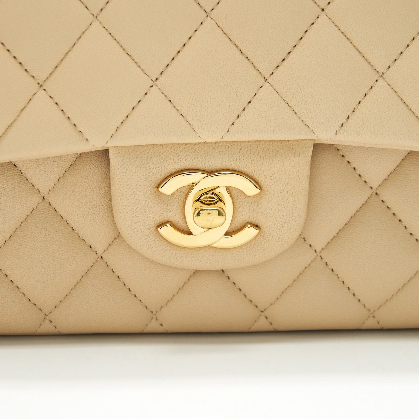 CHANEL MEDIUM CLASSIC DOUBLE FLAP LAMBSKIN BEIGE WITH