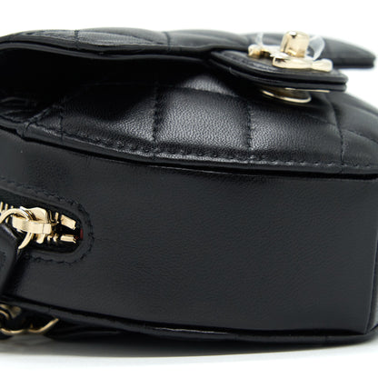Chanel 22S Heart Belt Bag Lambskin Black L