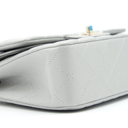Chanel 21A Small Classic Double Flap Bag Caviar NC634 Light Grey L