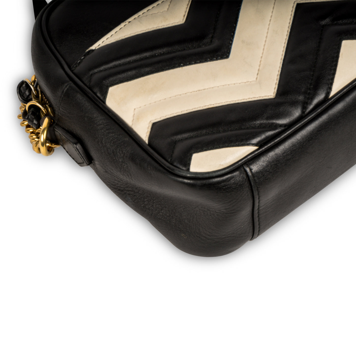 Gucci Marmont Shoulder Bag