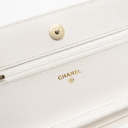 CHANEL classic wallet on chain caviar white L (Microchip)