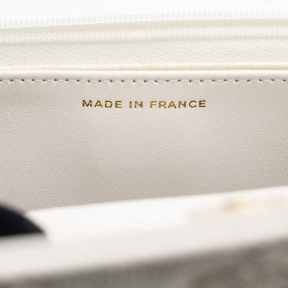 CHANEL classic wallet on chain caviar white L (Microchip)