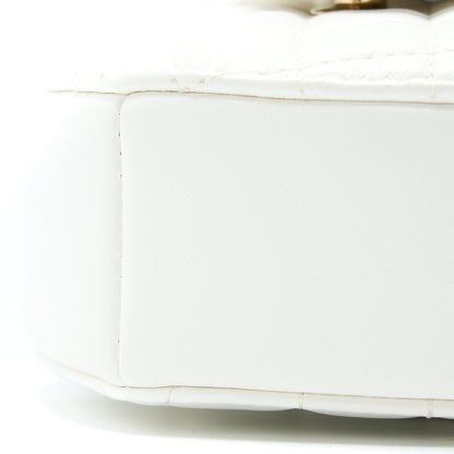 Chanel 22s Heart Bag Lambskin White L (Microchip)