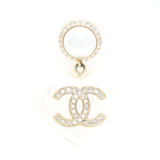 Chanel 21B Giant CC Heart Drop Earrings Light Gold Tone