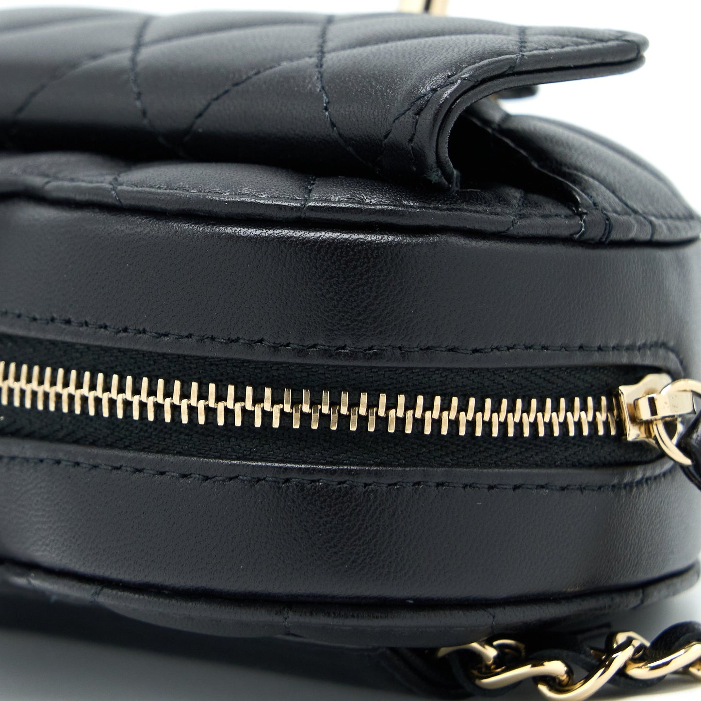 CHANEL 22S Heart Belt Bag Lambskin Black L