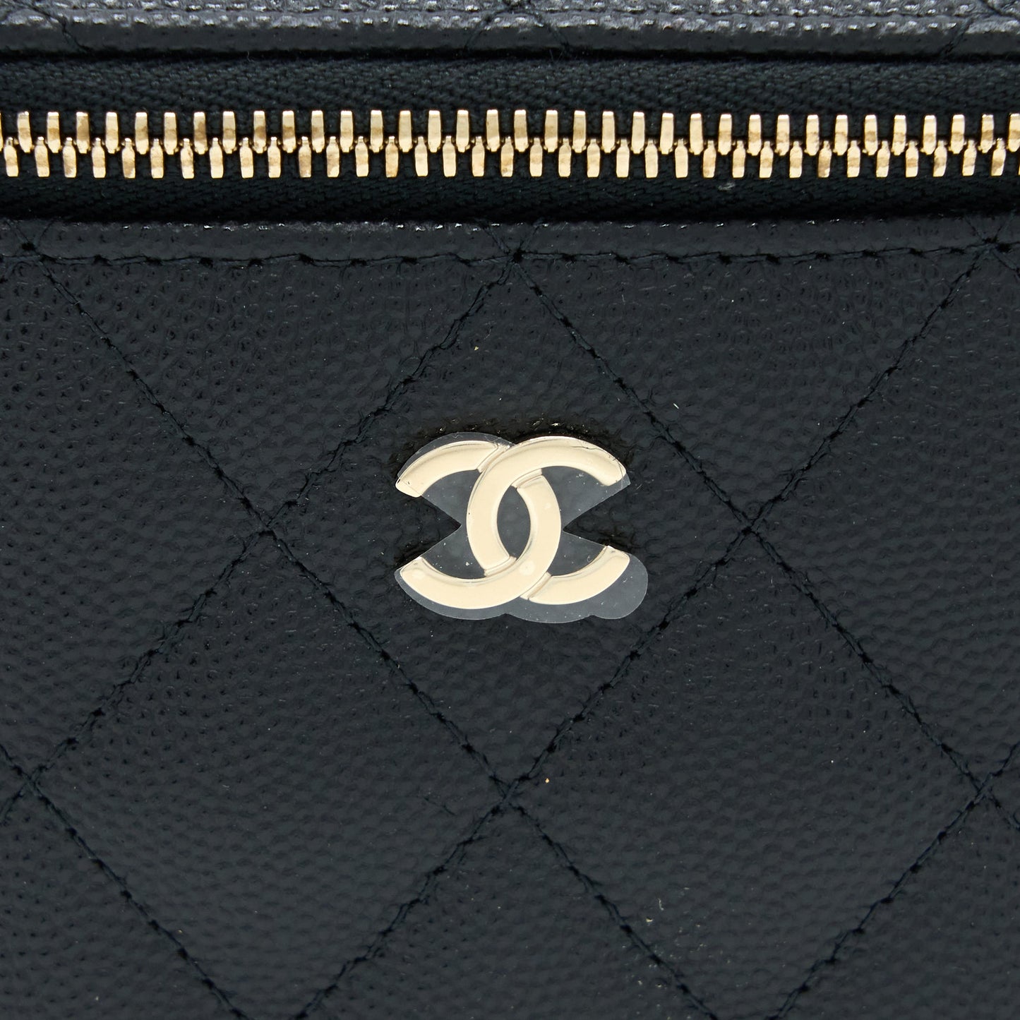 Chanel 23C Mini Vanity With Chain Caviar Black L