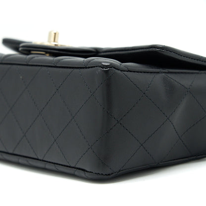 Chanel mini Rectangular Flap Bag Lambskin black L