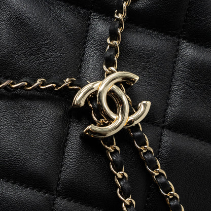 Chanel Drawstring Bucket Bag Calfskin Black L