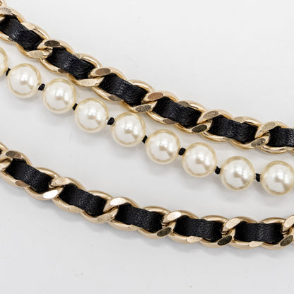 Chanel detailed CC logo chain belt black L