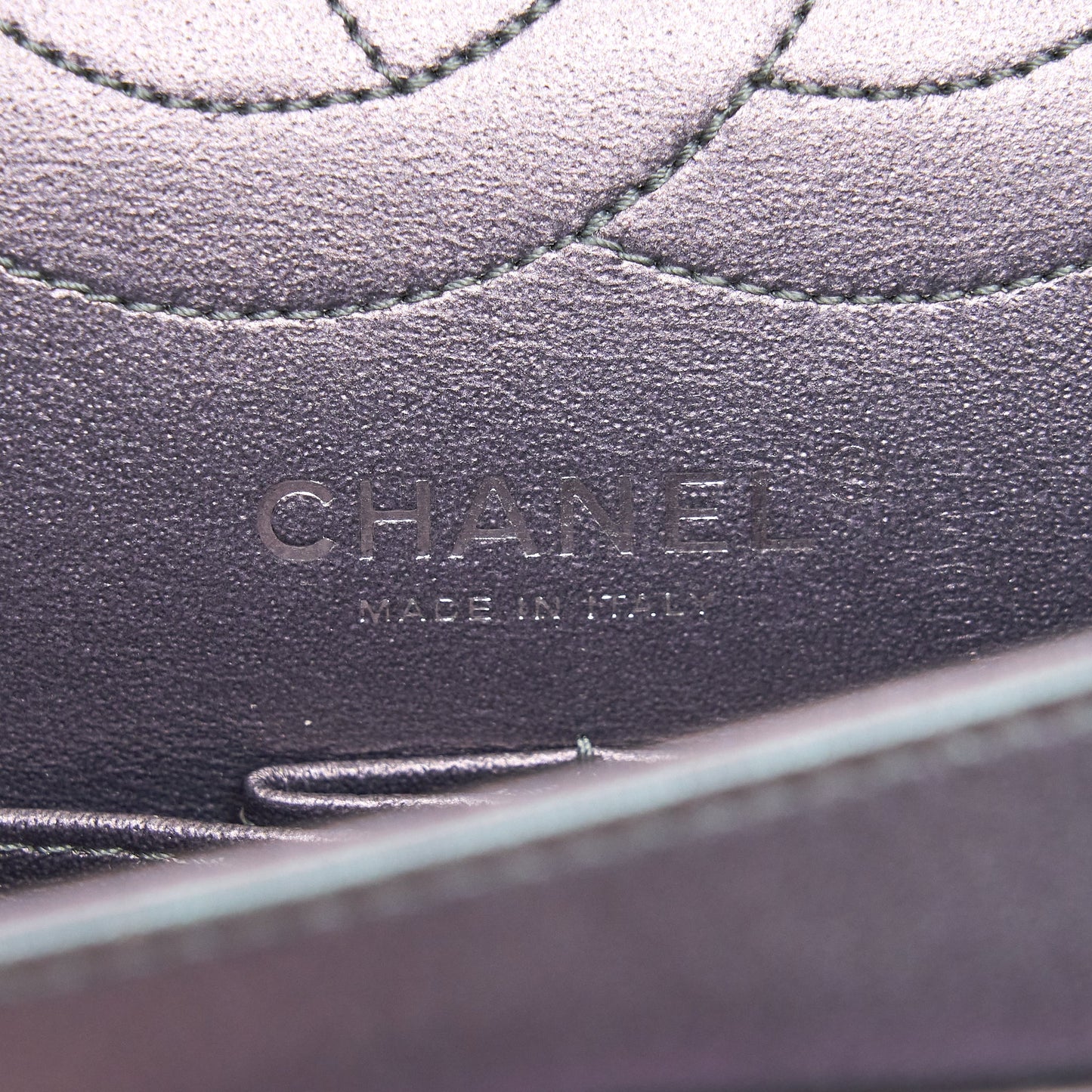 Chanel 2.55 225 Reissue Flap Bag Lambskin Iridescent Hardware