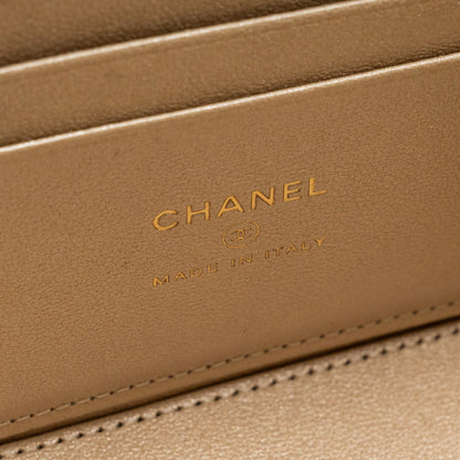 Chanel long vanity with lambskin white  (Microchip)