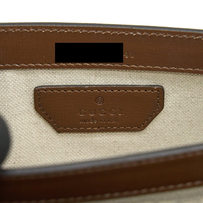 Gucci Crossbody Messenger bag