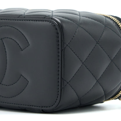 Chanel 22A Top Handle Long Vanity With Chain Lambskin Black L