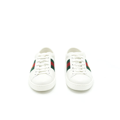Gucci size 10 Men's White Sneaker Bee Pattern