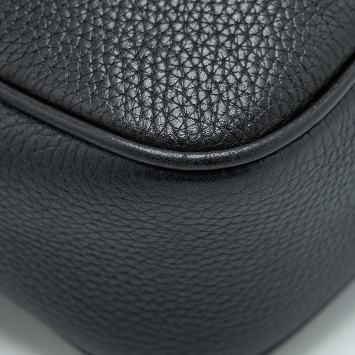 Gucci Disco Camera Bag Calfskin Black L