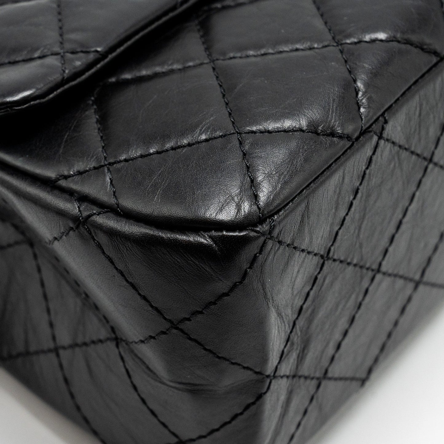 Chanel Maxi 2.55 reissue flap bag aged calfskin Black
