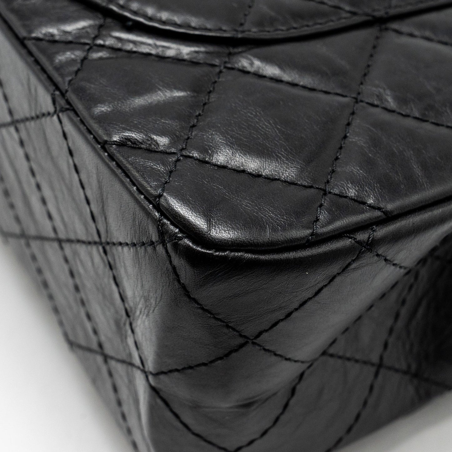 Chanel Maxi 2.55 reissue flap bag aged calfskin Black