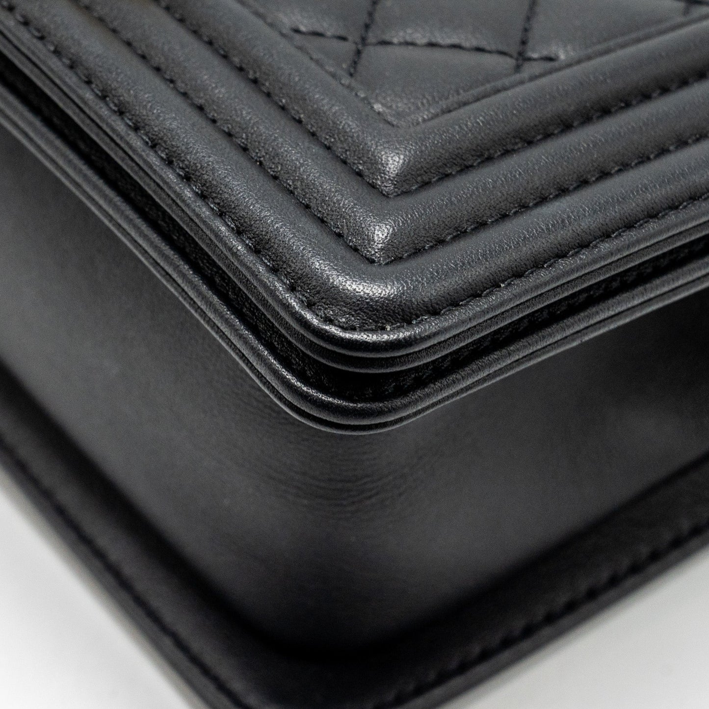 Chanel Small Boy Bag Calfskin Black  (microchip)