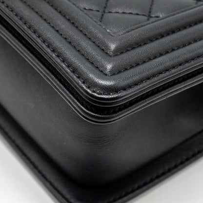 Chanel Small Boy Bag Calfskin Black  (microchip)