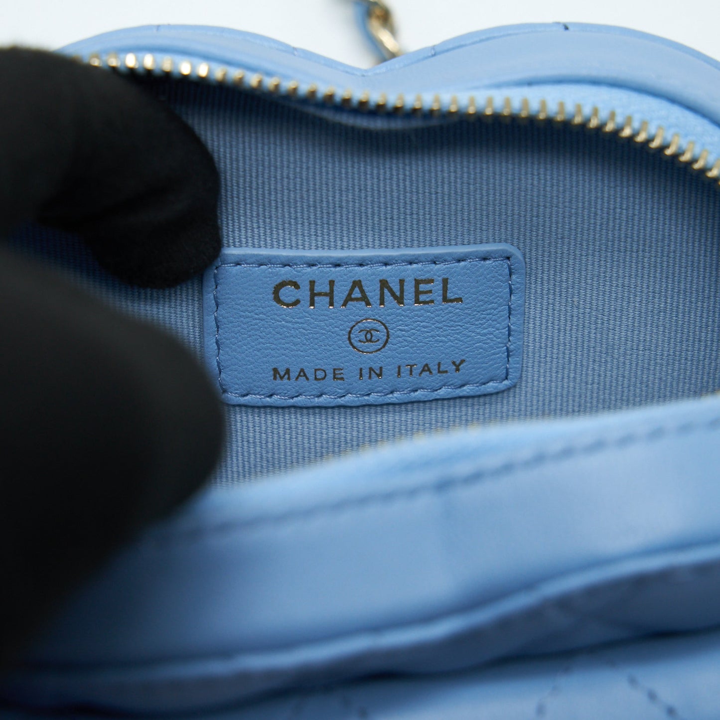 Chanel 22S Heart Belt Bag Lambskin Light Blue L