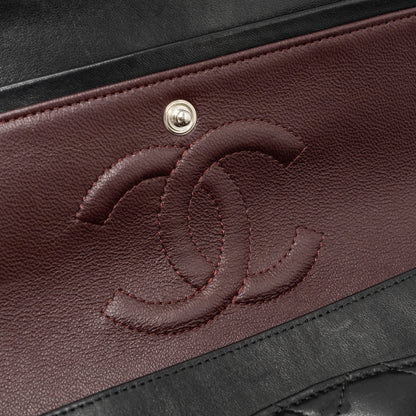 Chanel medium classic double flap bag lambskin black