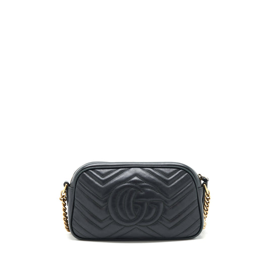 Gucci Marmont small matelasse shoulder bag black