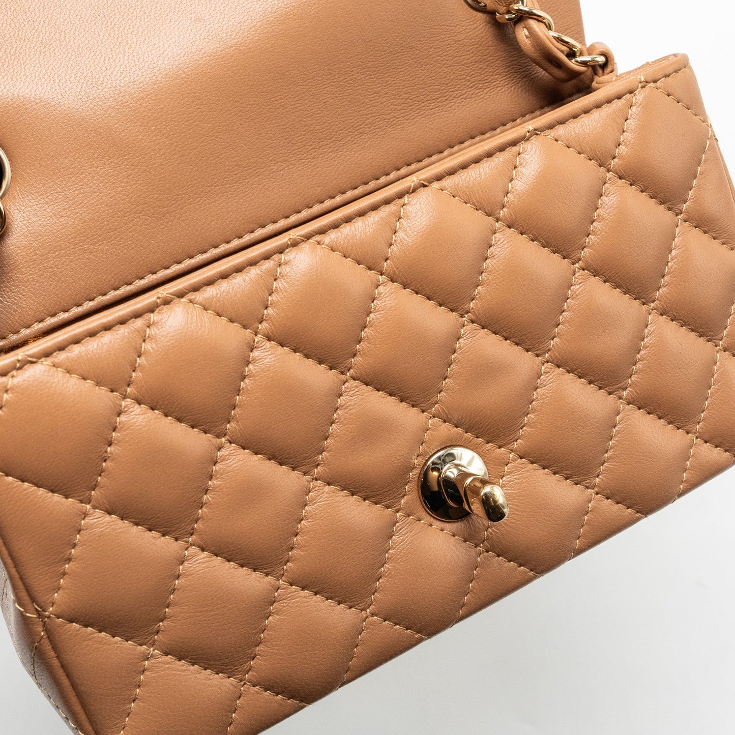 Chanel 22s Mini Rectangular Flap Bag Lambskin Caramel L (microchip)