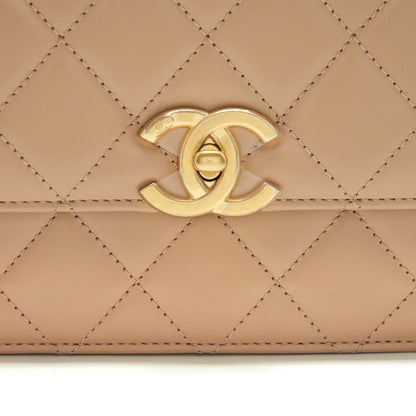 Chanel 21A Gold Crush Flap Bag Calfskin beige