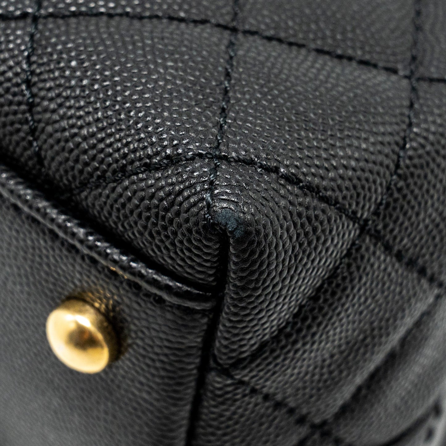 Chanel Medium Coco Handle Limited Edition Caviar Black  (microchip)
