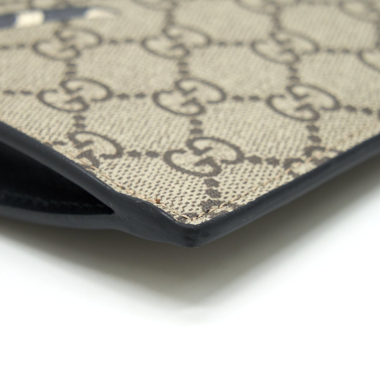 GUCCI MEN'S SNAKE MOTIF CLUTCH