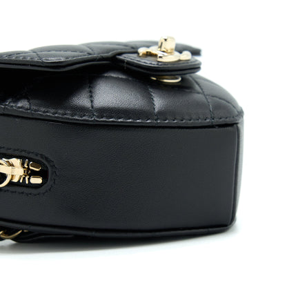 Chanel 22S Heart Belt Bag Lambskin Black L
