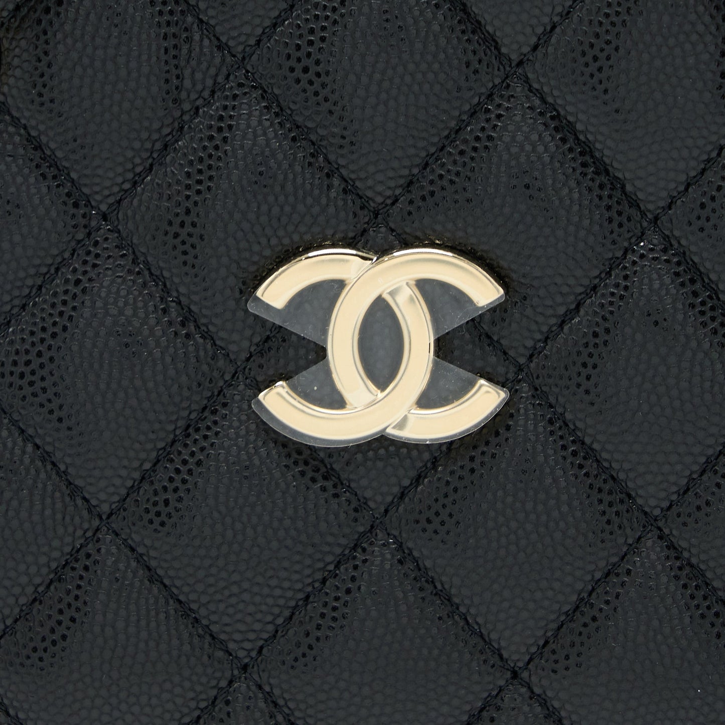 Chanel Mini Bucket Tote Bag Caviar Black L (Microchip)