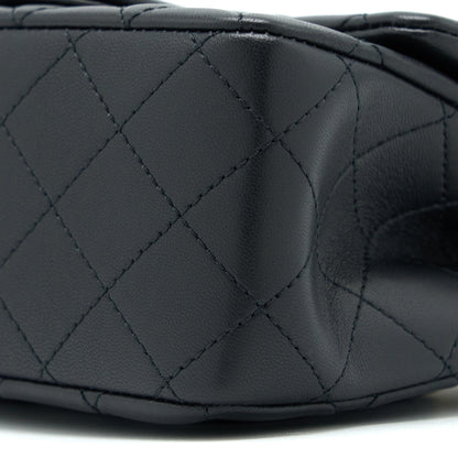 Chanel 23C Pearl Crush Mini Square Flap Bag Lambskin Black L (Microchip)