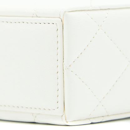 Chanel 22P Quilted Mini Box Vanity With Chain Lambskin White L