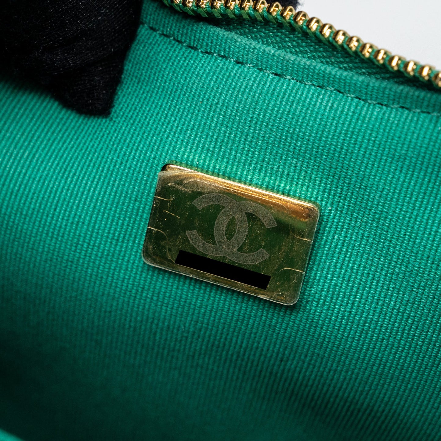 Chanel Small Moon Hobo Lambskin Green L (microchip)