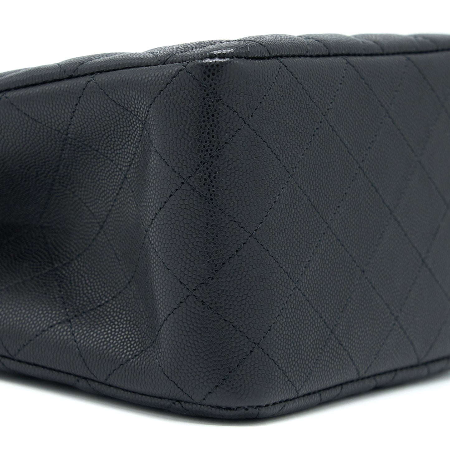 Chanel 22S Mini Bucket Bag Caviar Black L (Microchip)