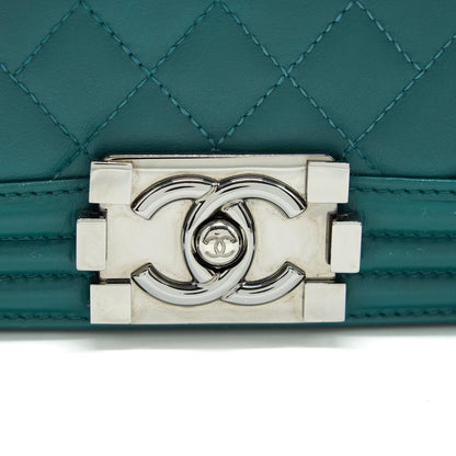 Chanel Medium Boy lambskin green