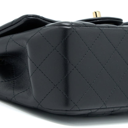 Chanel Mini Square Flap Bag Lambskin Black L (Microchip)