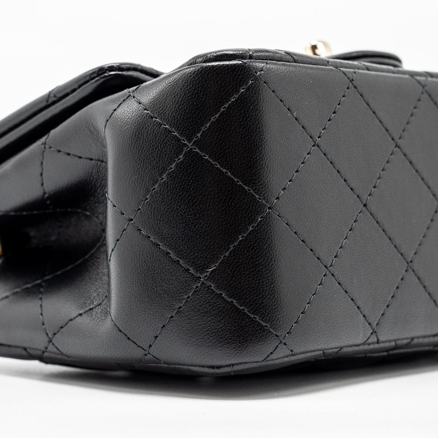 Chanel mini square flap bag lambskin black L (microchip)
